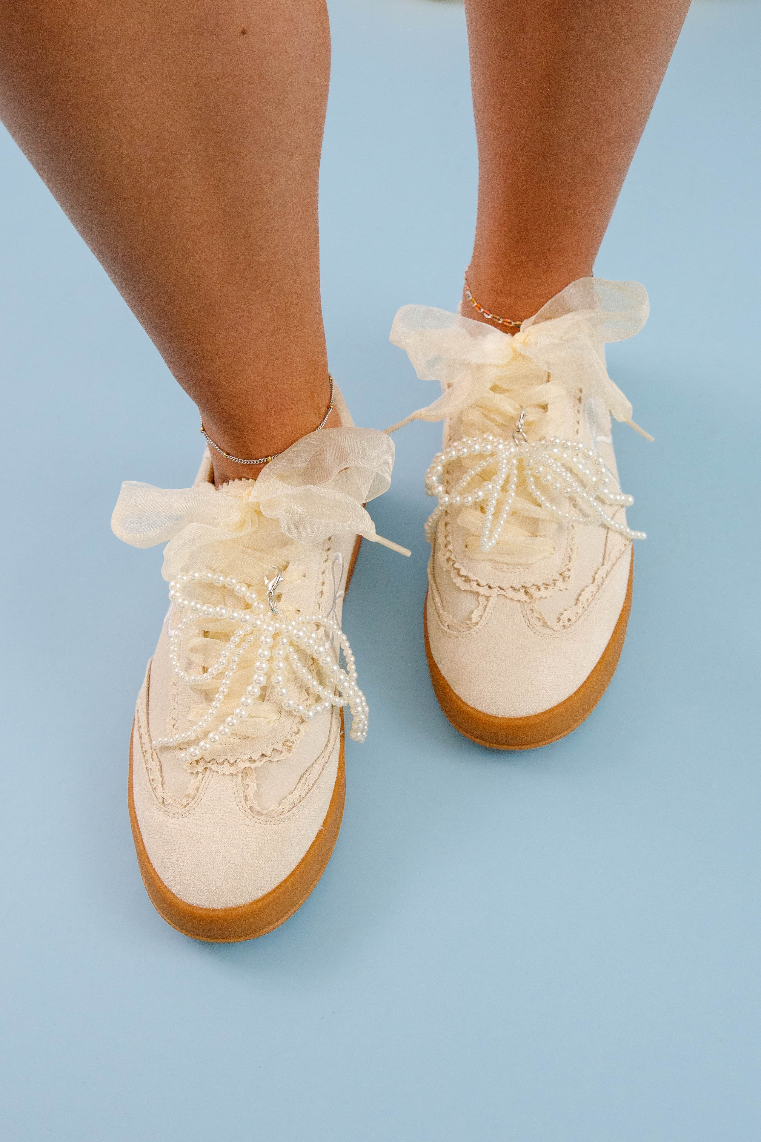 RESTOCK: Mel Bow Sneakers - Image 5