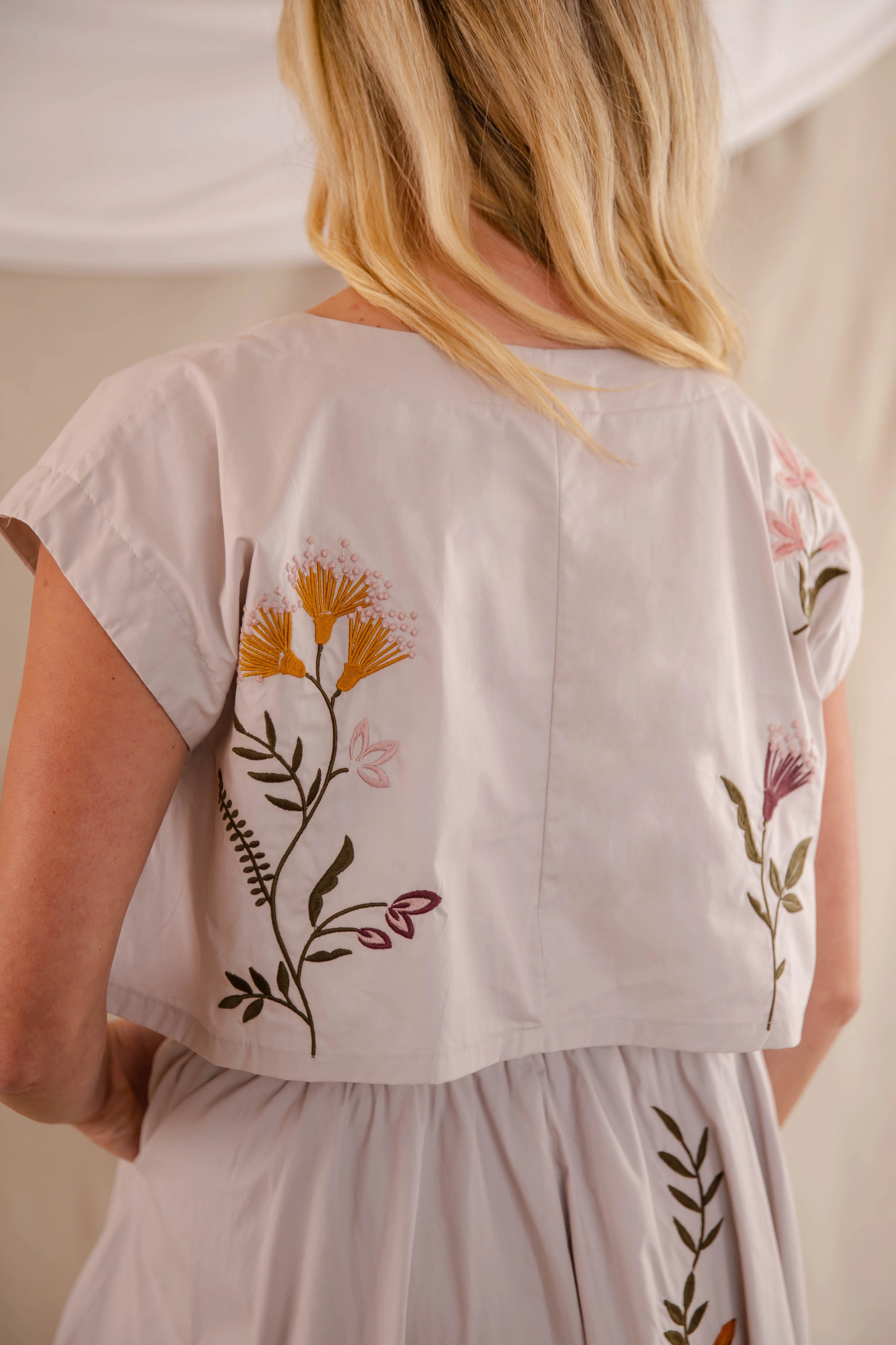 Finding The Good Crop Top - Image 5