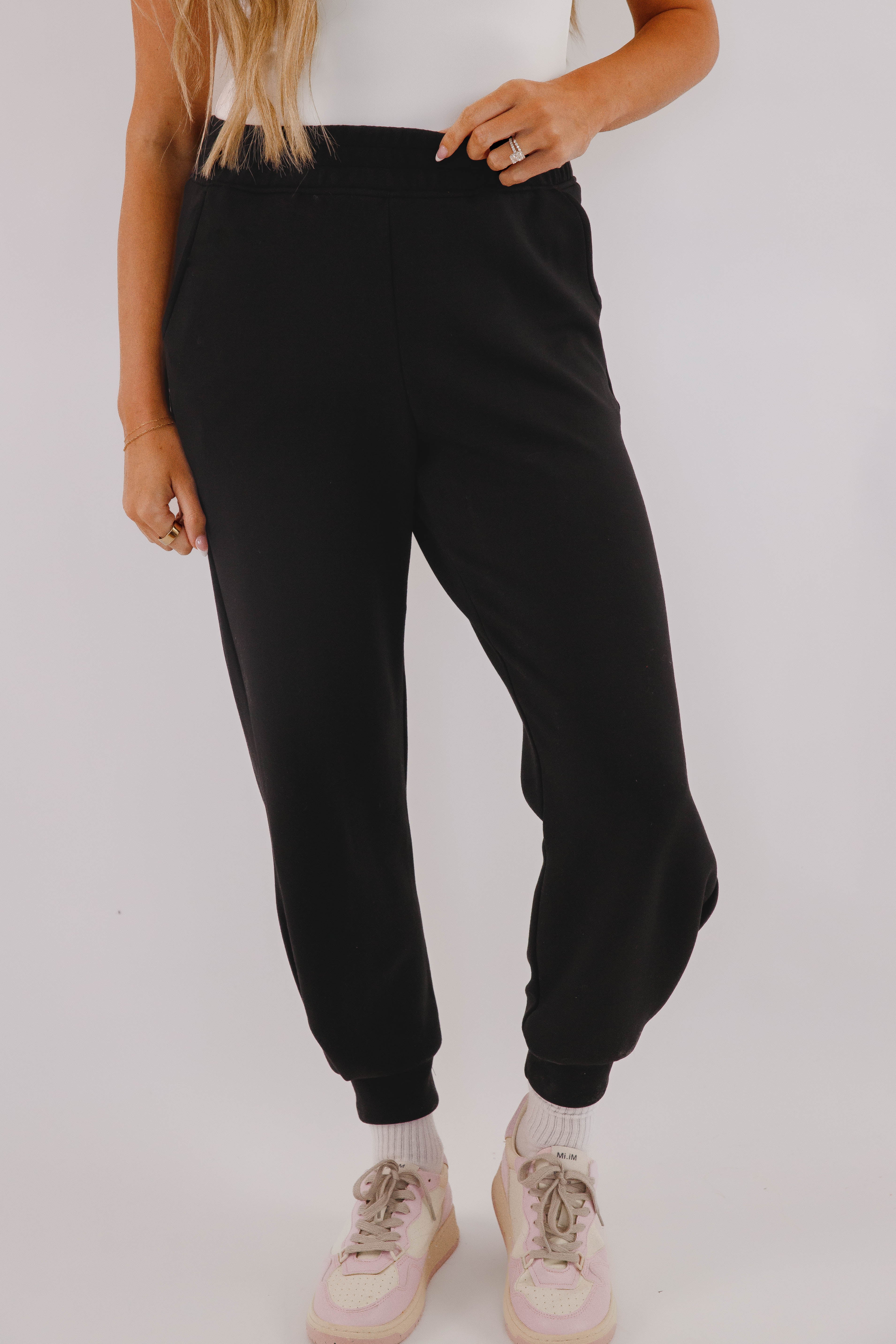 Getting There Joggers-Black - Image 6